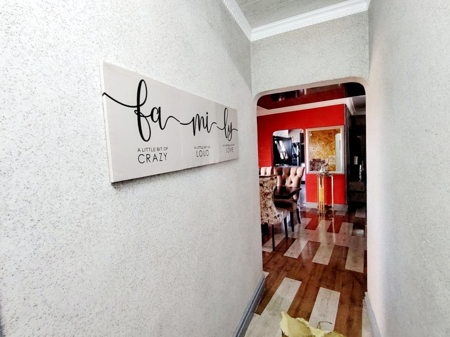 4 Bedroom Property for Sale in West Bank Eastern Cape